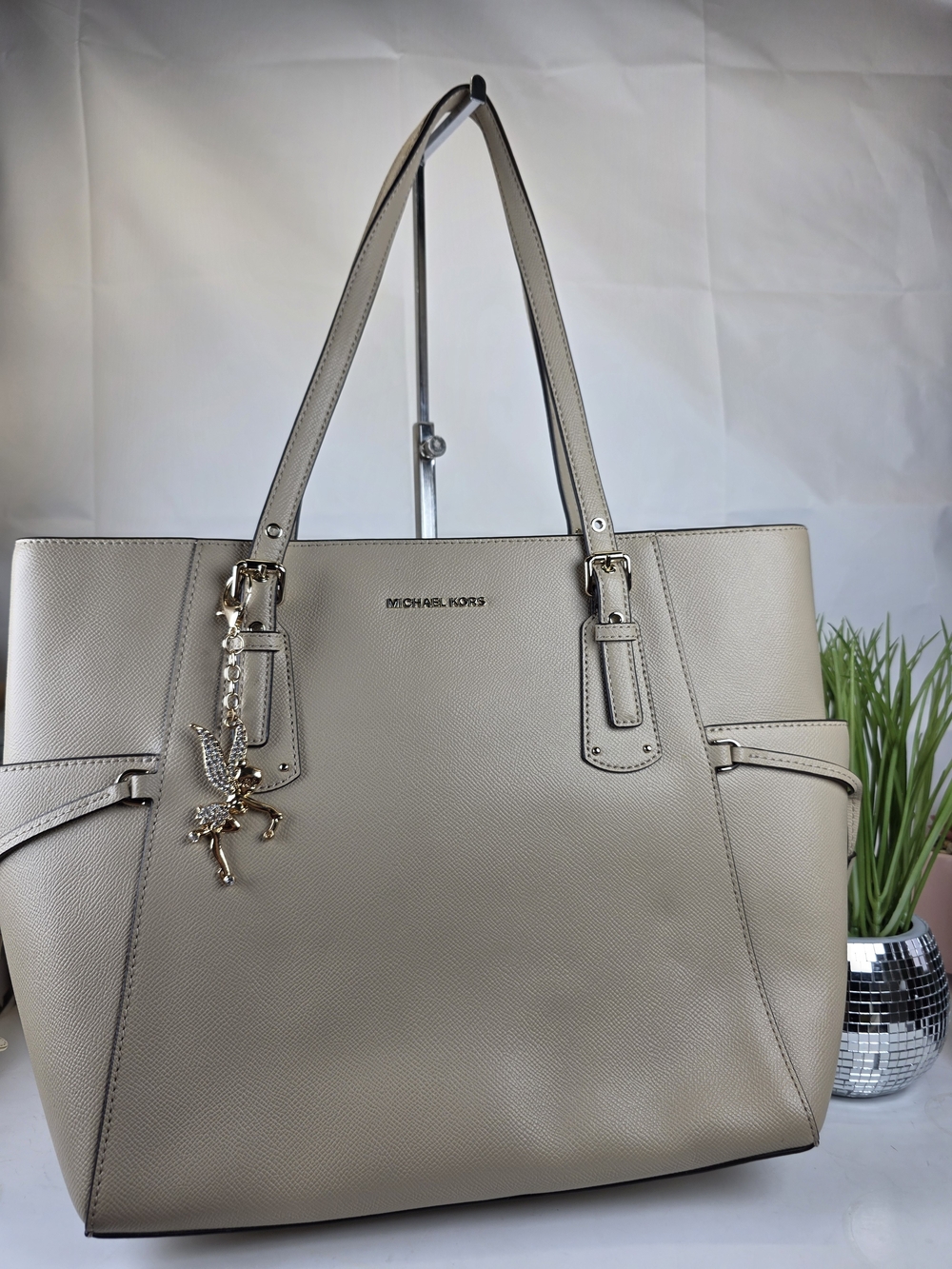 Michael Kors Nude Beige Saffiano Leather Tote Bag Work Laptop School Nwot - Picture 3 of 14